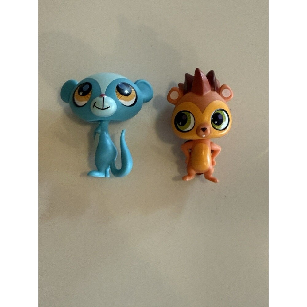 Littlest Pet Shop #3570 Blue Mongoose Ferret LPS Orange Eyes And Russel Ferguson